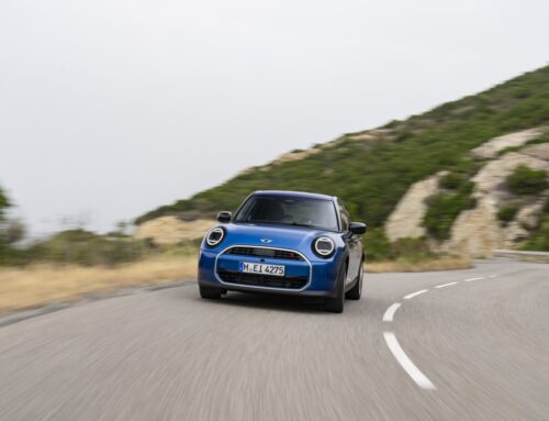 La nuova MINI Cooper sarà dotata di serie di pneumatici estivi, invernali e all-season Vredestein